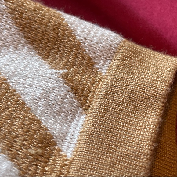 Jolie and joy large halter crop top - Picture 4 of 8